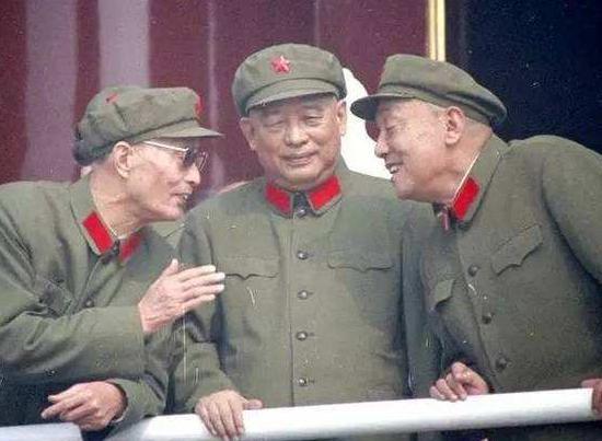 余秋里的左臂是怎么断的