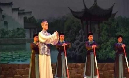 清朝举人的权力到底有多大 为什么范进能疯掉呢