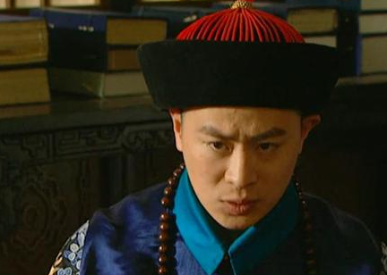 乾隆给大臣赏赐肘子 官员出宫后为什么就丢了