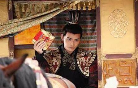 宇文阐为什么要把皇位让给杨坚