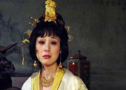 历史上第一个被废的皇后是谁 她为什么会被废呢