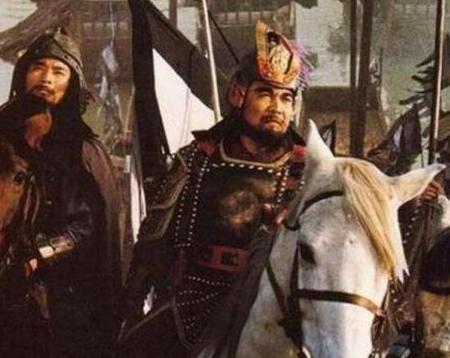 李自成和张献忠打不过明军 为什么就是打不过十万人的清军呢