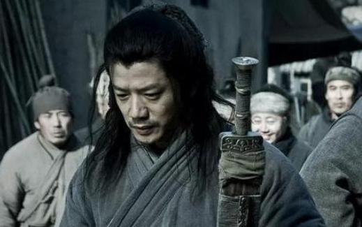 韩信年轻时一穷二白，他是怎么学会一身军事本领的呢