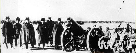 张学良是败家子？揭秘张学良如何败光家底