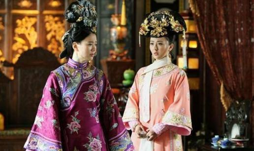 康熙时期的“三宫太后”局面是怎么出现的