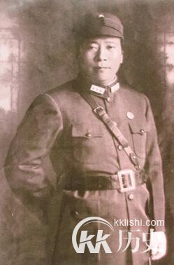 1936年西安事变后张学良和杨虎城的结局为什么不一样