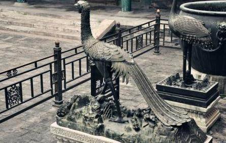 曹操为什么要修建铜雀台呢 仅仅是享乐而建造的吗