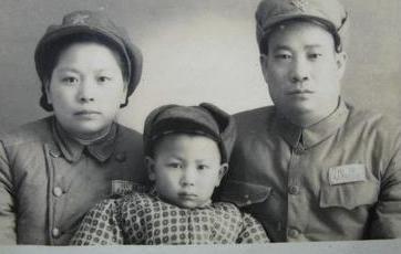 贺炳炎的六个子女现状如何