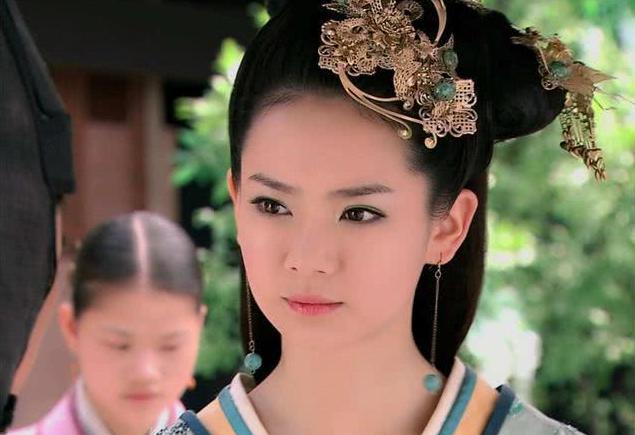 馆陶公主为什么要跟亲娘窦太后作对,支持敌对的刘彻继承皇位?