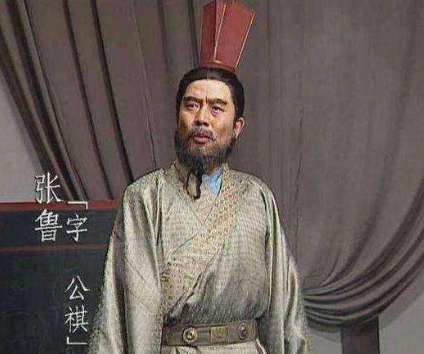 张鲁为什么没有选择刘备，而是归顺了曹操呢