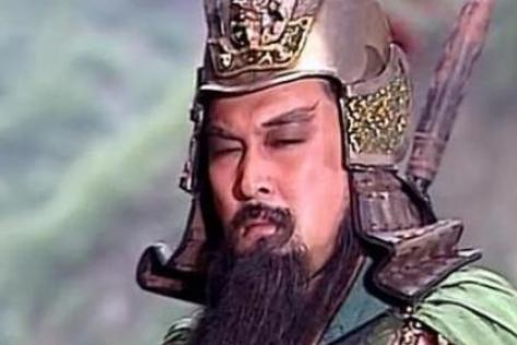 关羽为什么要跟马超决斗