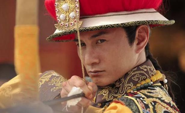 雍正去世之后，乾隆是怎么对待李卫的