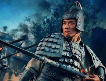 赵子龙忠肝义胆有勇有谋，为什么离开公孙瓒