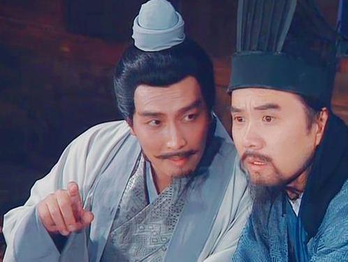 既然曹操爱才惜才,那为什么不抢先请诸葛亮出山呢?