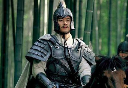 孙策是如何成为江东霸主的