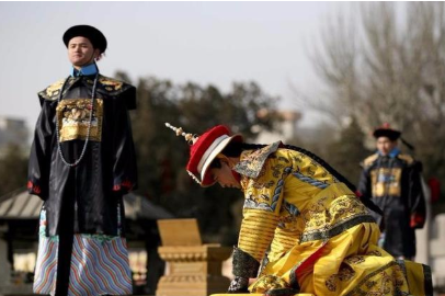 玄烨与福全相比没什么优势,为什么顺治帝选择了玄烨作为接班人