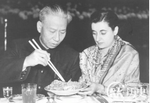 刘少奇怎么死的？刘少奇死时为何没有一条完整的血管