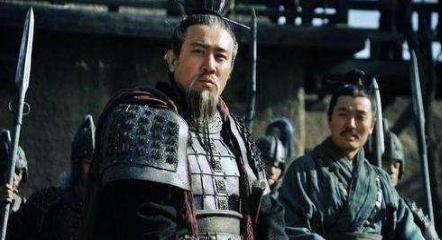 既然刘备请诸葛亮出山 为什么打仗却不带他呢