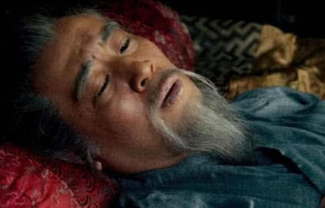 诸葛亮死后，刘禅如何对待他的后人的呢