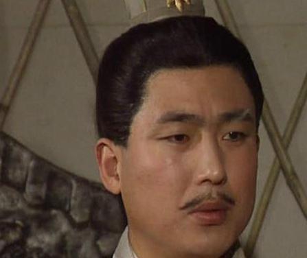 夷陵之战蜀汉和东吴打的热火朝天 为什么曹丕只在一旁看着没有动手呢