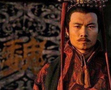 夷陵之战蜀汉和东吴打的热火朝天 为什么曹丕只在一旁看着没有动手呢