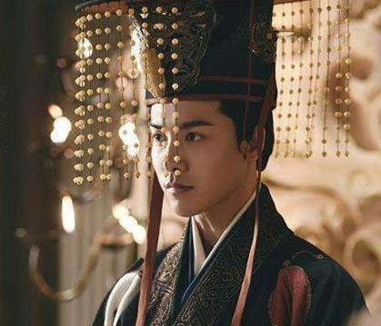 夷陵之战蜀汉和东吴打的热火朝天 为什么曹丕只在一旁看着没有动手呢