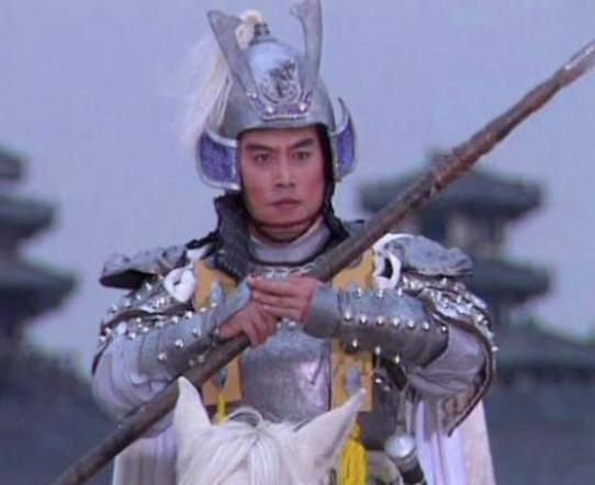 关羽经常遭受箭伤，为什么其他将领没有呢