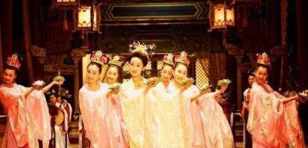 太平天国为什么不能推翻清朝 而李自成起义却能干翻明朝呢