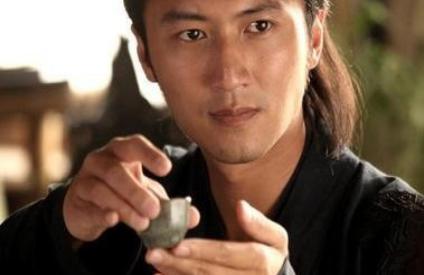 古代大侠对金钱是不是没有什么概念 为什么吃饭随便丢银子就走呢