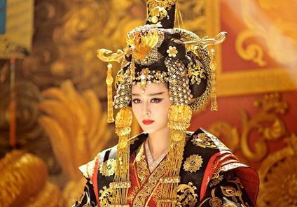 武则天成为唐高宗的皇后时,是如何对待娘家人的呢