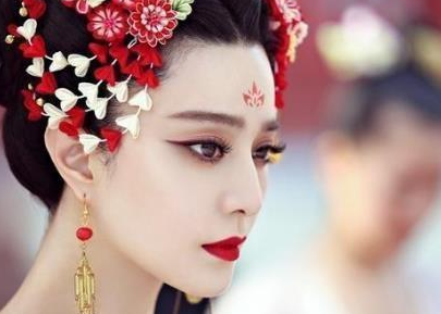 武则天上位之路是用无数的鲜血铺就而成的 武则天为什么不敢杀此人