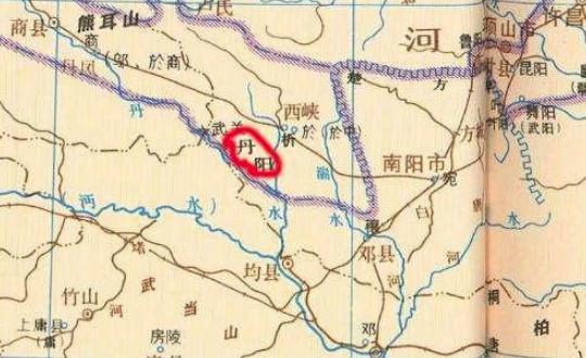 武王伐纣后，楚人为什么没被西周分封