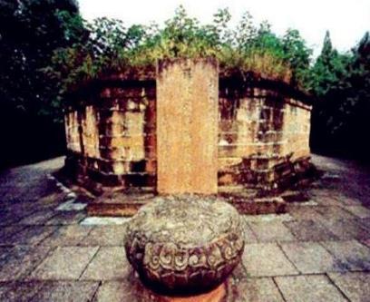 刘备睡觉有什么特殊癖好吗 为什么喜欢抱着玉美人呢