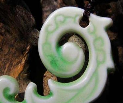 古人的传家宝为什么都是玉 黄金和玉谁的价值更大