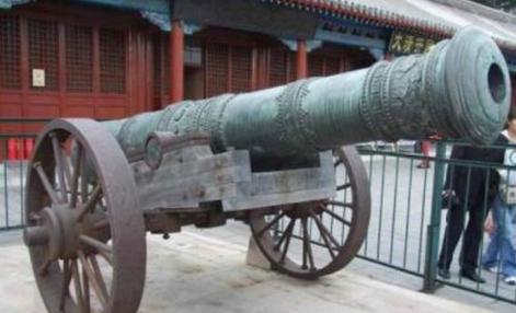 明朝的军队为什么打不过满清的军队 是因为装备落后了吗