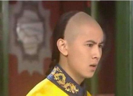 多尔衮一辈子连皇帝都没有当过 为什么能进入皇室宗庙呢