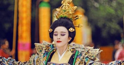 自称“圣神皇帝”的武则天是怎么称帝的