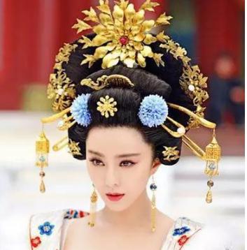 自称“圣神皇帝”的武则天是怎么称帝的