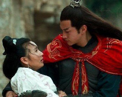 吕布为什么会被曹操打败 为什么他会被辱杀呢