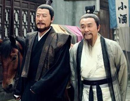 同样低明朝的军师 为什么刘伯温被收拾了,而他却安然无事呢