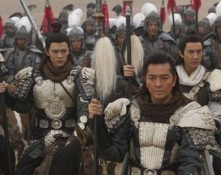 古代将军骑的战马为什么基本都是黑色的不是白色呢 想做活靶子就骑白马