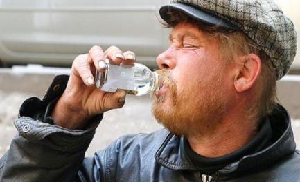 戈尔巴乔夫改革的第一步是什么 成果如何