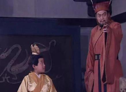 荆州兵强马壮为什么蔡瑁会轻易投降曹操 只因内忧大于外患