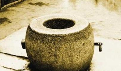 珍妃井井口非常的狭窄 慈禧是如何将珍妃塞进井中淹死的