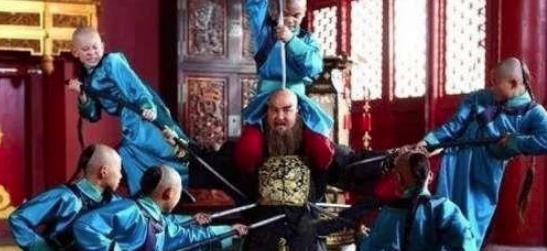 “千古一帝”的康熙，为什么让一群孩子生擒鳌拜