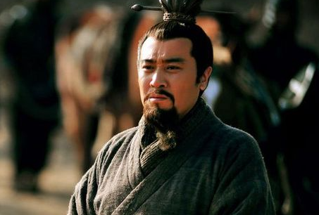 刘备为什么会让关羽镇守荆州