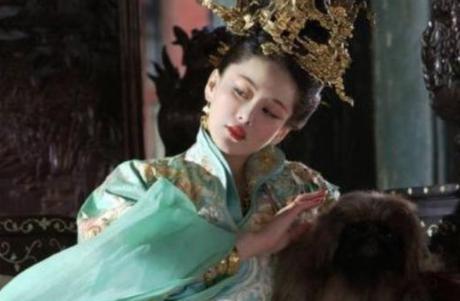 高氏是乾隆最爱的妃子之一，可是为什么会被满门抄斩