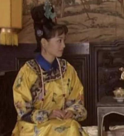 两侄女嫁给同一个皇帝，结局分别如何