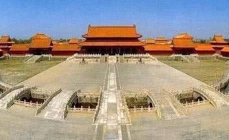 在同样面临城破的情况宋高宗和唐玄宗都跑路过 为什么崇祯没有跑呢