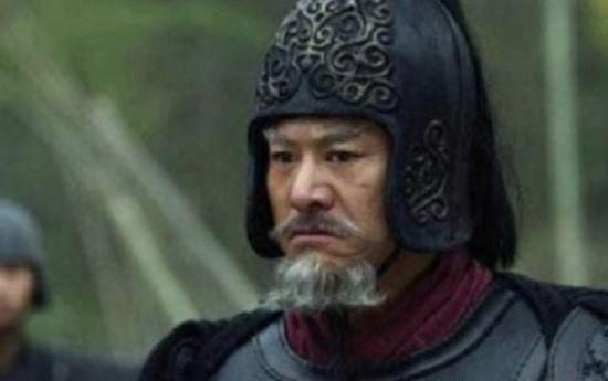 白起的能力比王龁要强，为什么总是王龁被重用